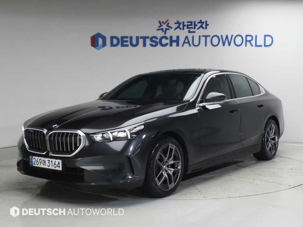BMW 5시리즈 5시리즈 (G60) 520i 기본형 이미지 1