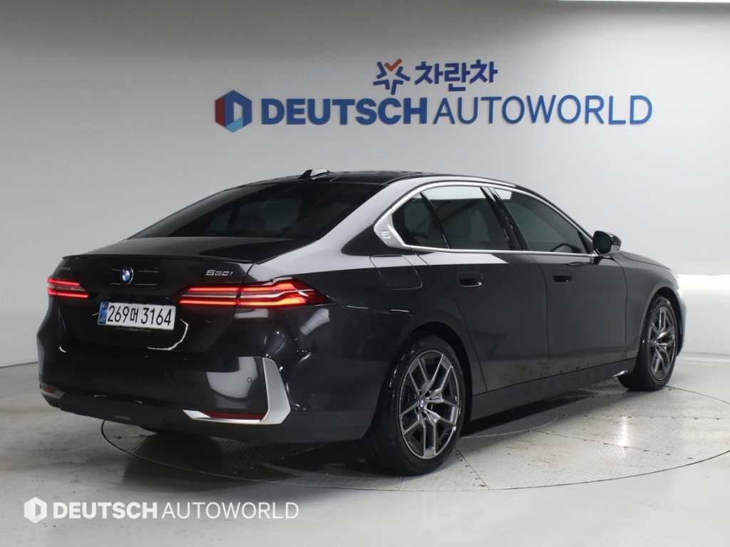 BMW 5시리즈 5시리즈 (G60) 520i 기본형 이미지 2