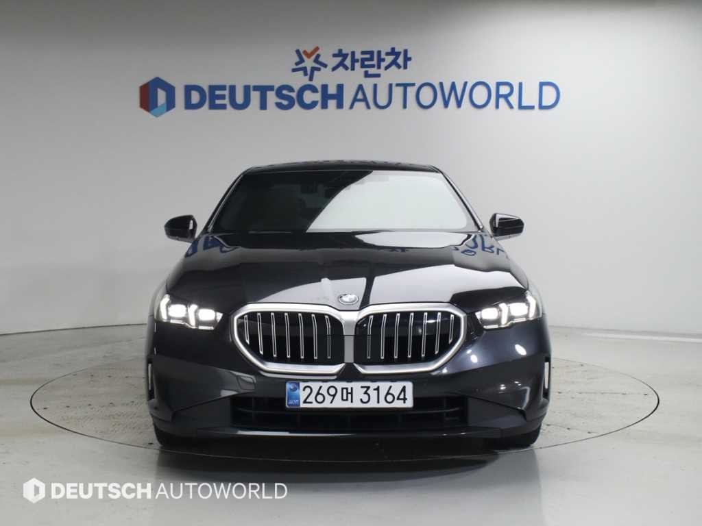 BMW 5시리즈 5시리즈 (G60) 520i 기본형 이미지 3