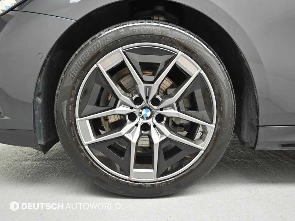 BMW 5시리즈 5시리즈 (G60) 520i 기본형 이미지 5