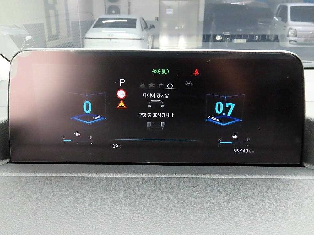 현대 스타리아 LPG 라운지 인스퍼레이션 7인승 이미지 6