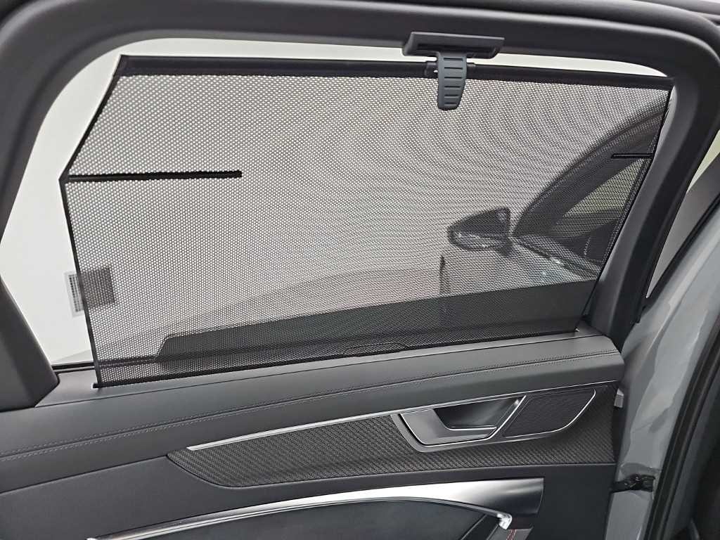 아우디 RS6 RS6 (C8) 4.0 TFSI 콰트로 아반트 퍼포먼스 이미지 13