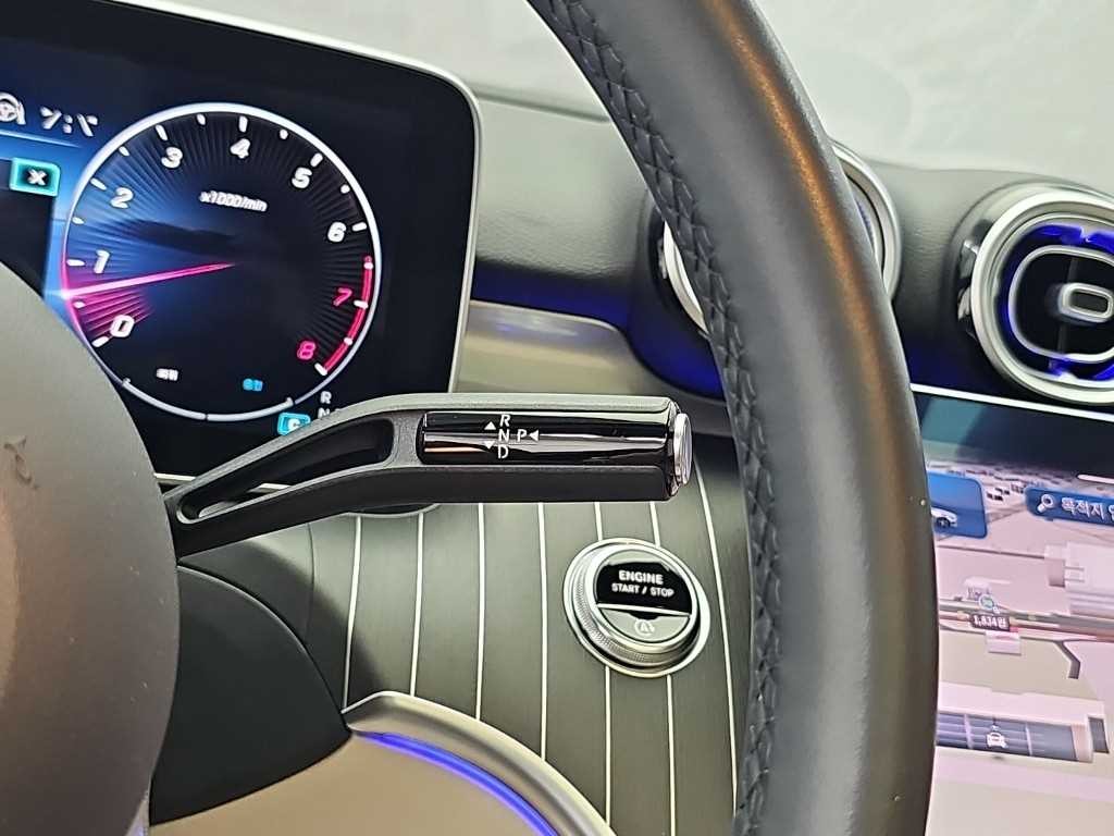 벤츠 C 클래스 C클래스 W206 C300 4MATIC 아방가르드 이미지 8