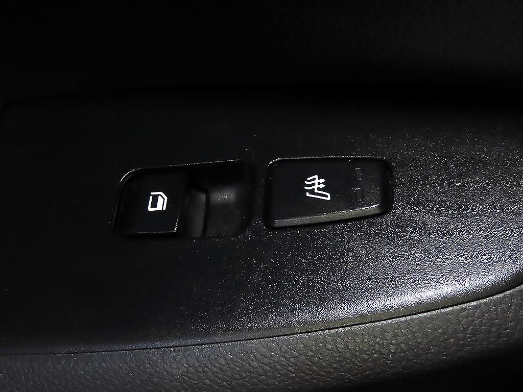 기아 셀토스 가솔린 1.6 터보 2WD 노블레스 이미지 13