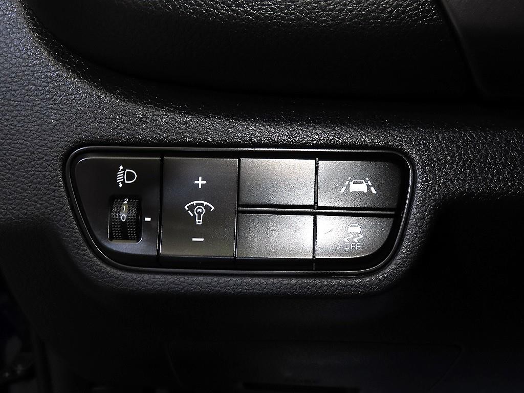 기아 셀토스 가솔린 1.6 터보 2WD 노블레스 이미지 15