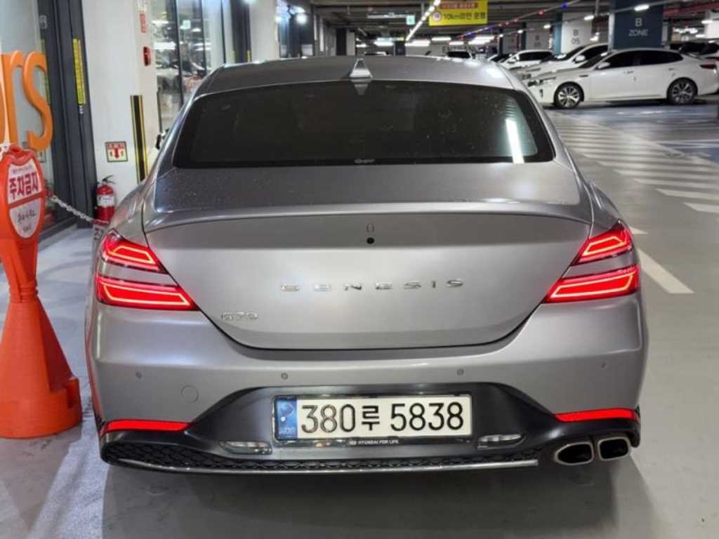 제네시스 G70 더 뉴 G70 가솔린 2.0T 2WD 기본형 이미지 5