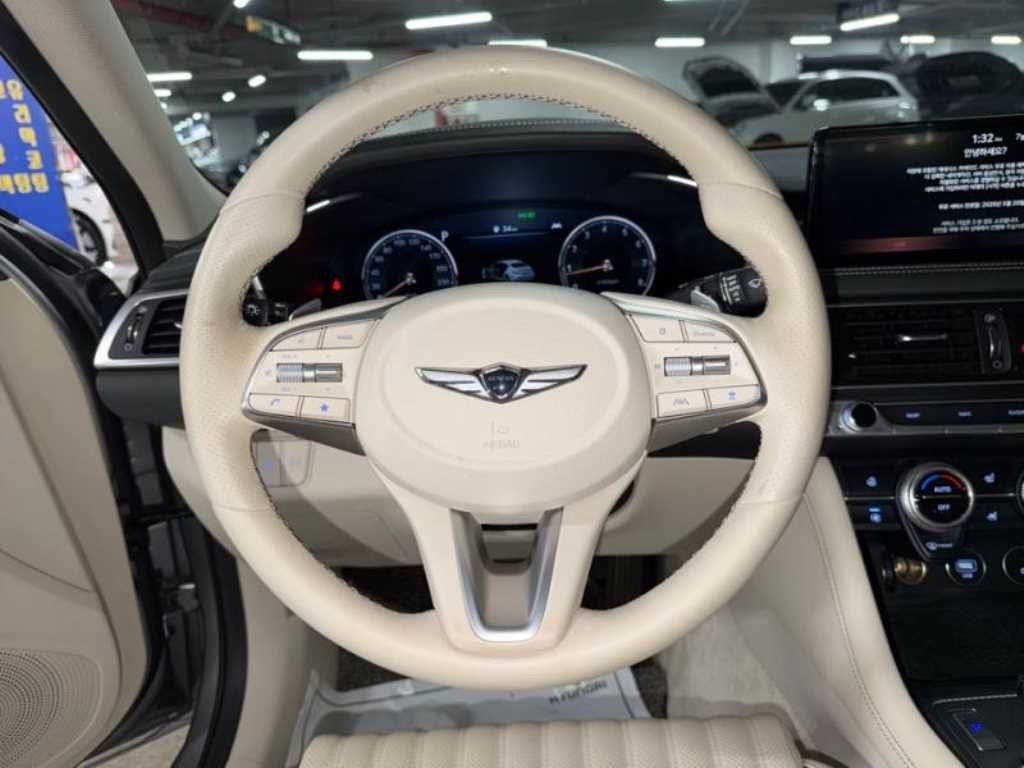 제네시스 G70 더 뉴 G70 가솔린 2.0T 2WD 기본형 이미지 8