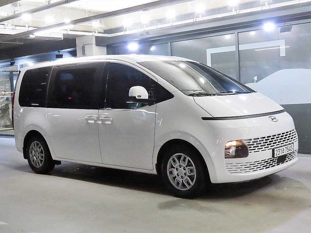 현대 스타리아 2WD 디젤 투어러 모던 9인승 이미지 2