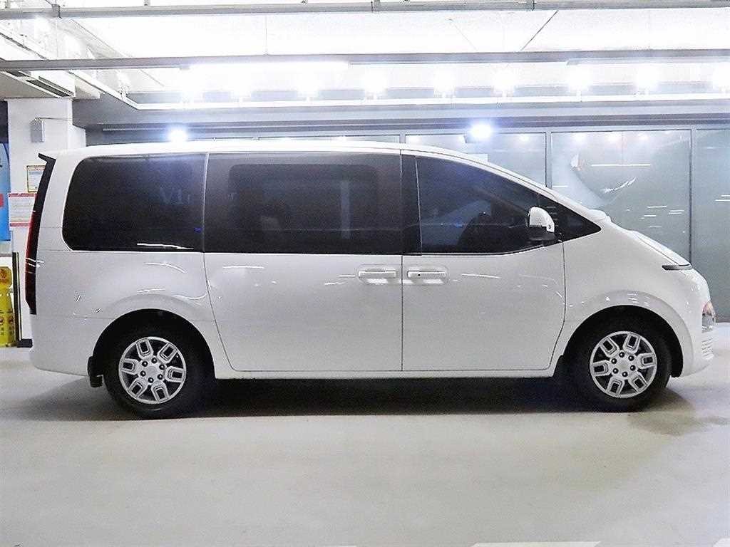 현대 스타리아 2WD 디젤 투어러 모던 9인승 이미지 5