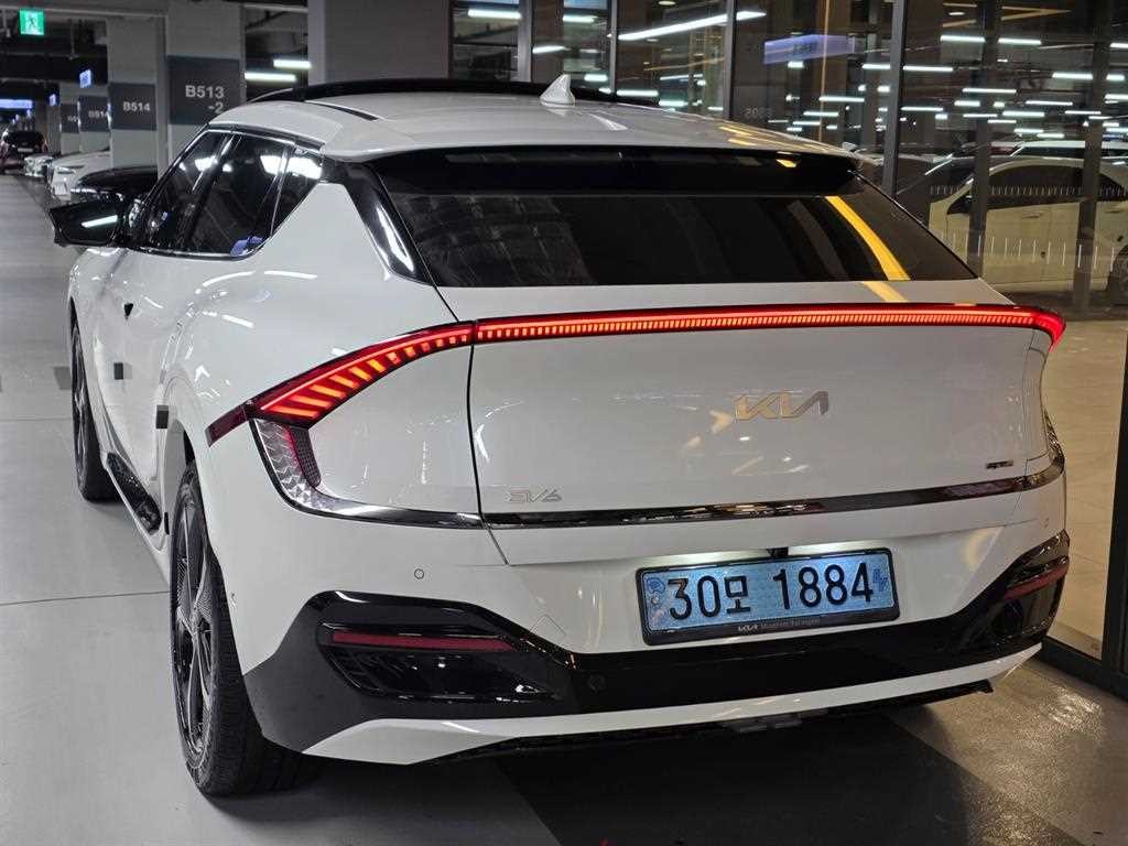 기아 EV6 롱레인지 AWD GT Line 이미지 4