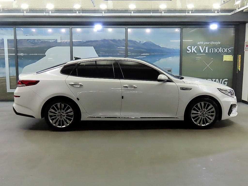 기아 K5 더 뉴 K5 2세대 가솔린 2.0 노블레스 이미지 3