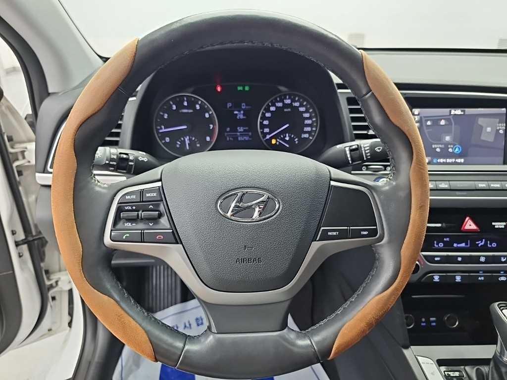 현대 아반떼 아반떼 AD 1.6 GDI 스마트 이미지 9