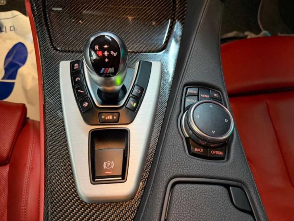 BMW 6시리즈 M6 M6 쿠페 이미지 12