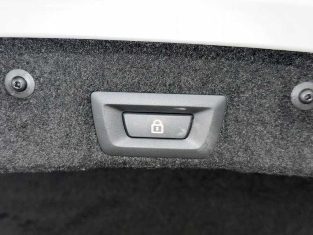 BMW 6시리즈 M6 M6 쿠페 이미지 18