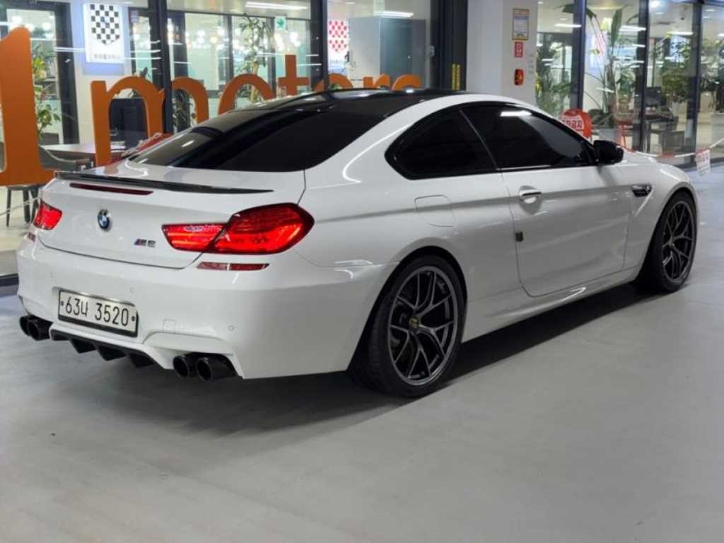BMW 6시리즈 M6 M6 쿠페 이미지 4