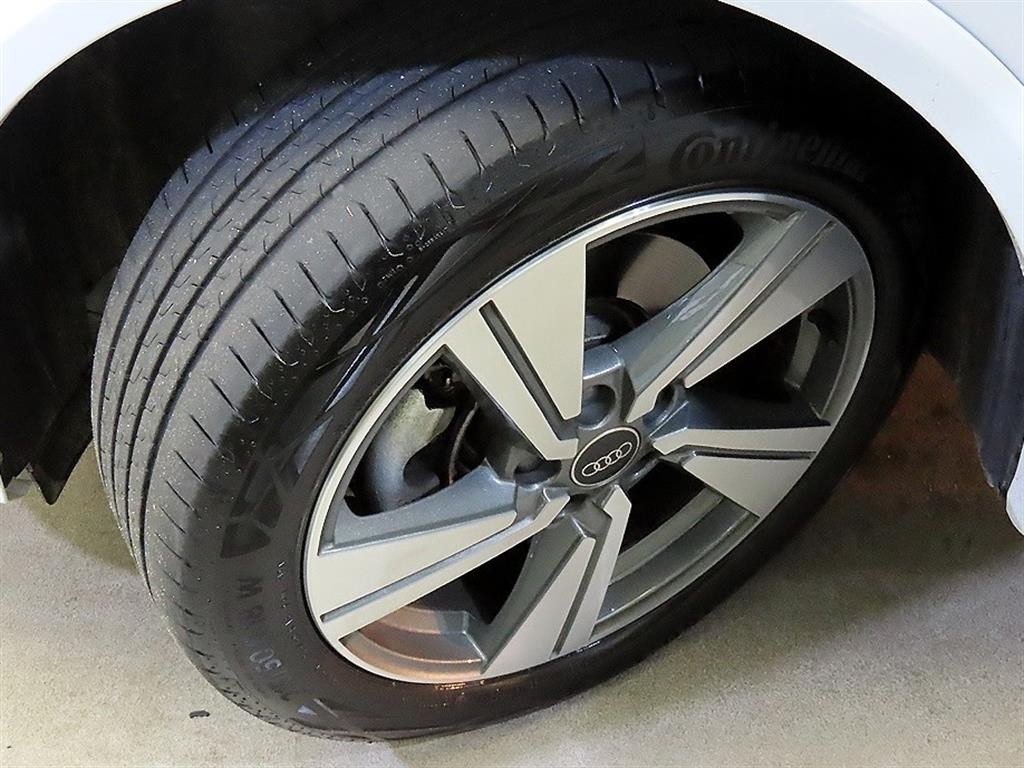 아우디 Q2 35 TDI 프리미엄 이미지 20