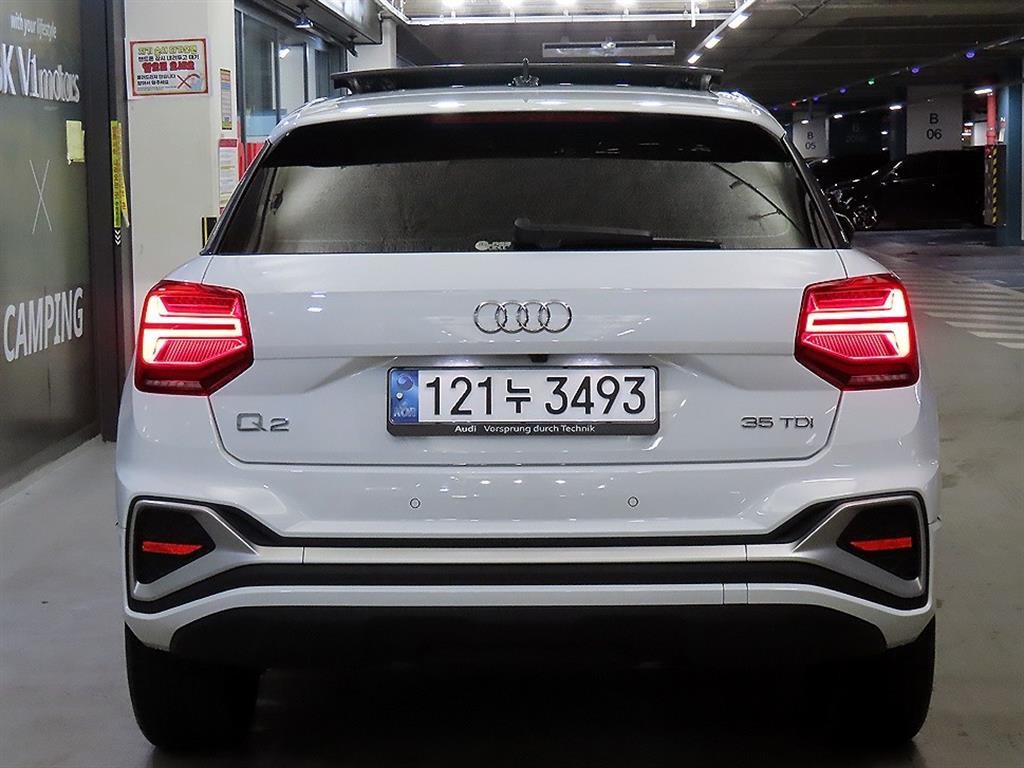 아우디 Q2 35 TDI 프리미엄 이미지 5