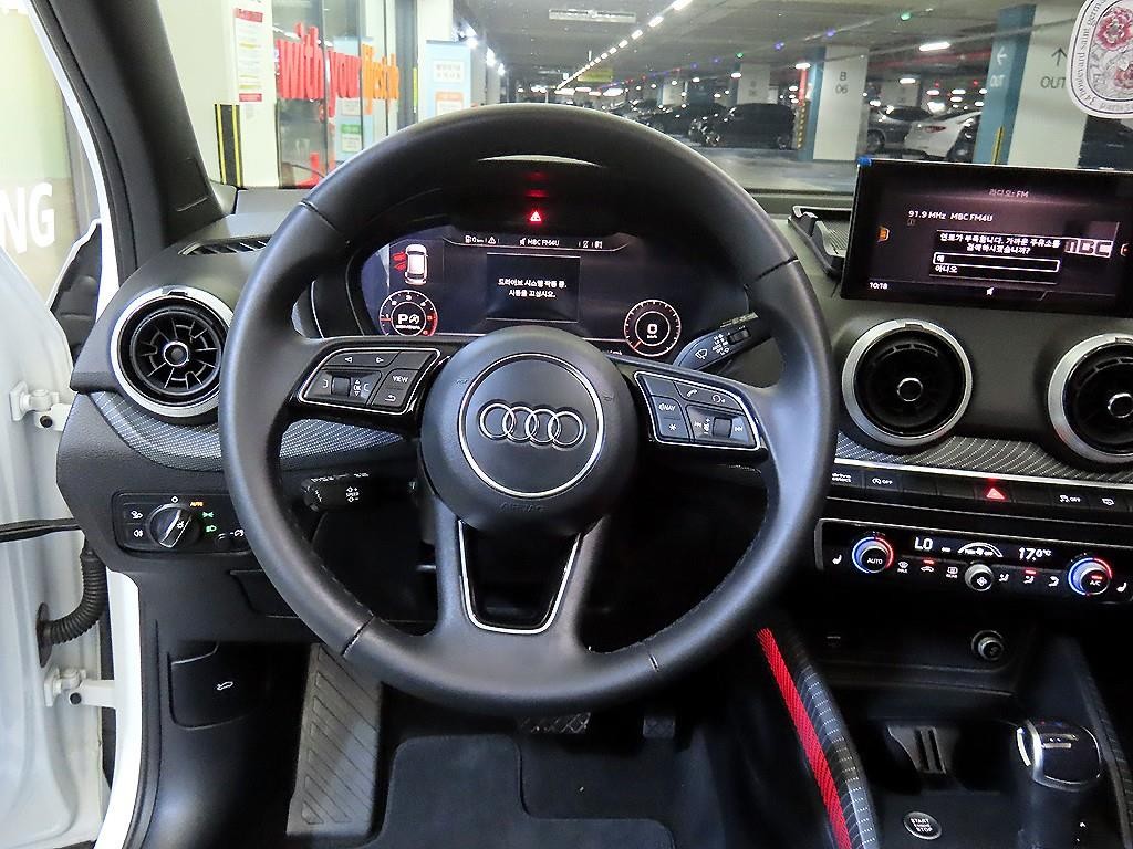 아우디 Q2 35 TDI 프리미엄 이미지 8