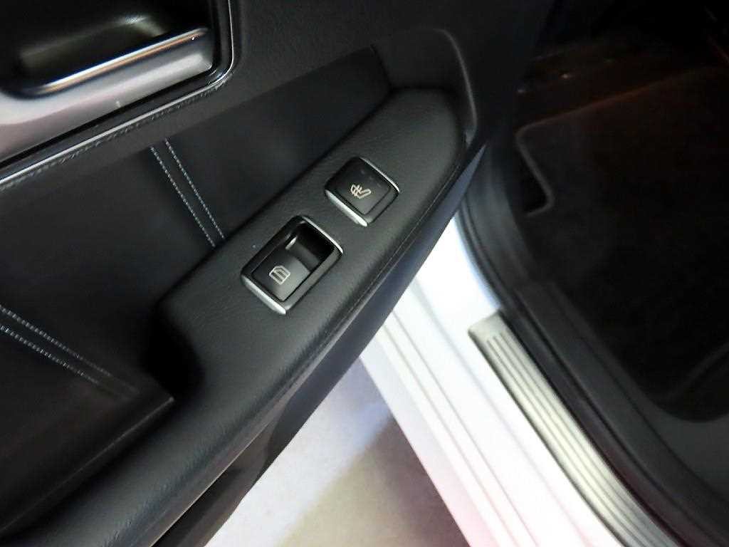 벤츠 E 클래스 E-클래스 W212 E220 CDI 아방가르드 이미지 15