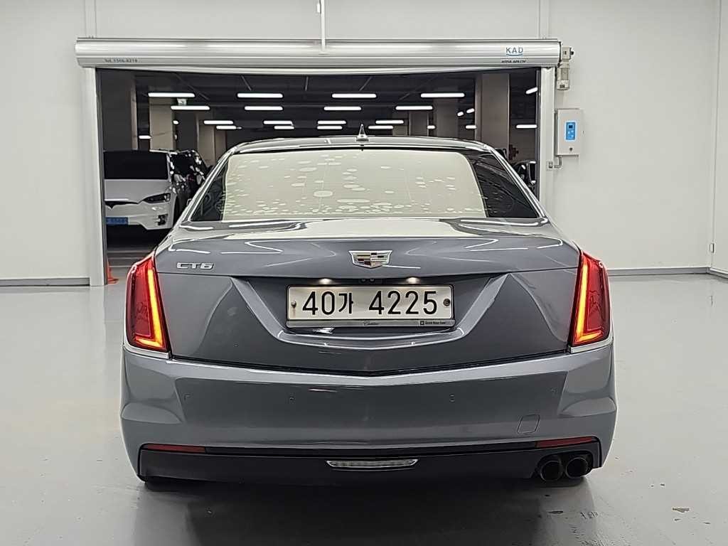 캐딜락 CT6 2.0 T 이미지 3