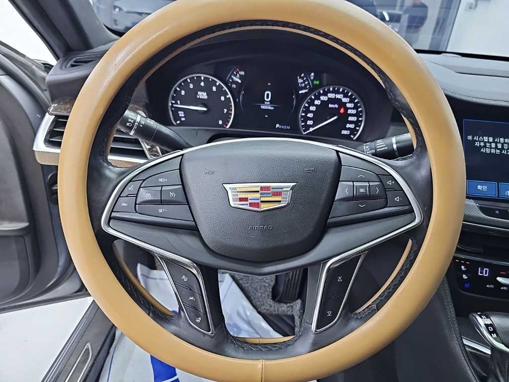 캐딜락 CT6 2.0 T 이미지 9