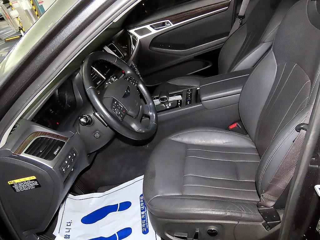 제네시스 G80 2.2D AWD 럭셔리 이미지 6