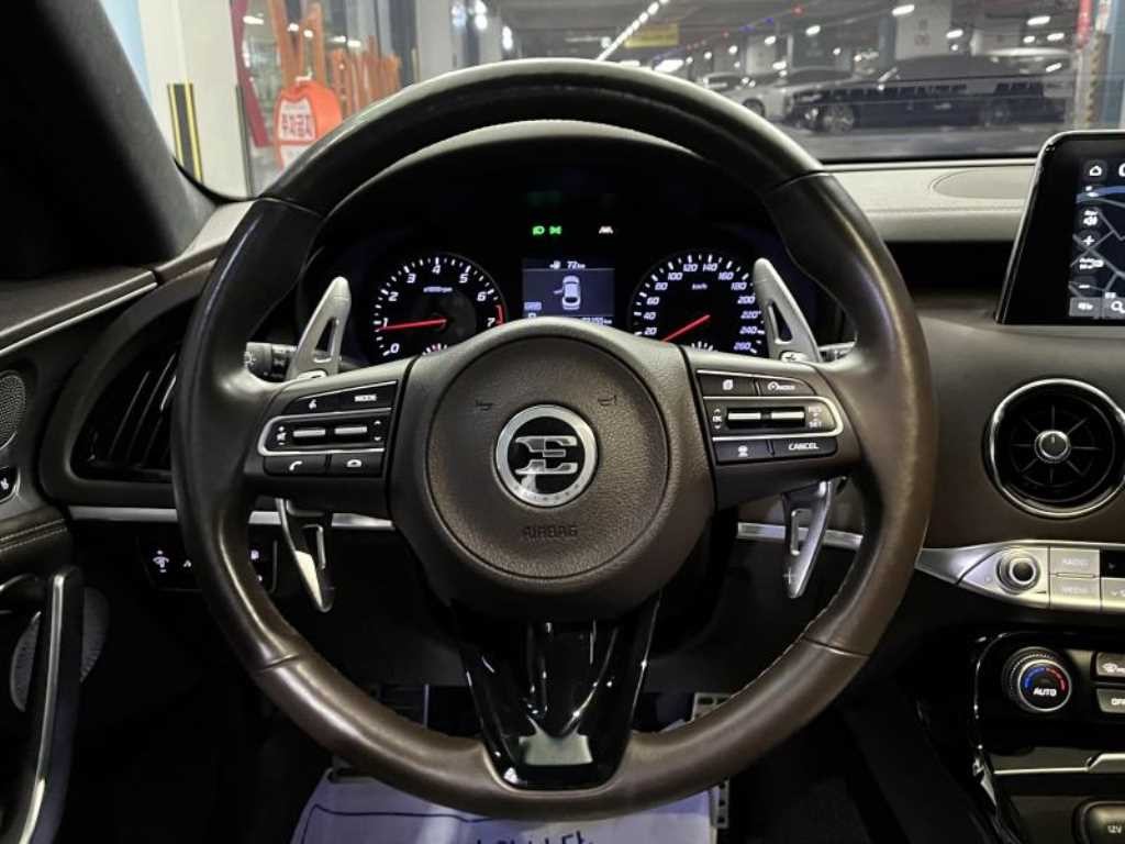 기아 스팅어 가솔린 2.0 터보 AWD 플래티넘 이미지 10