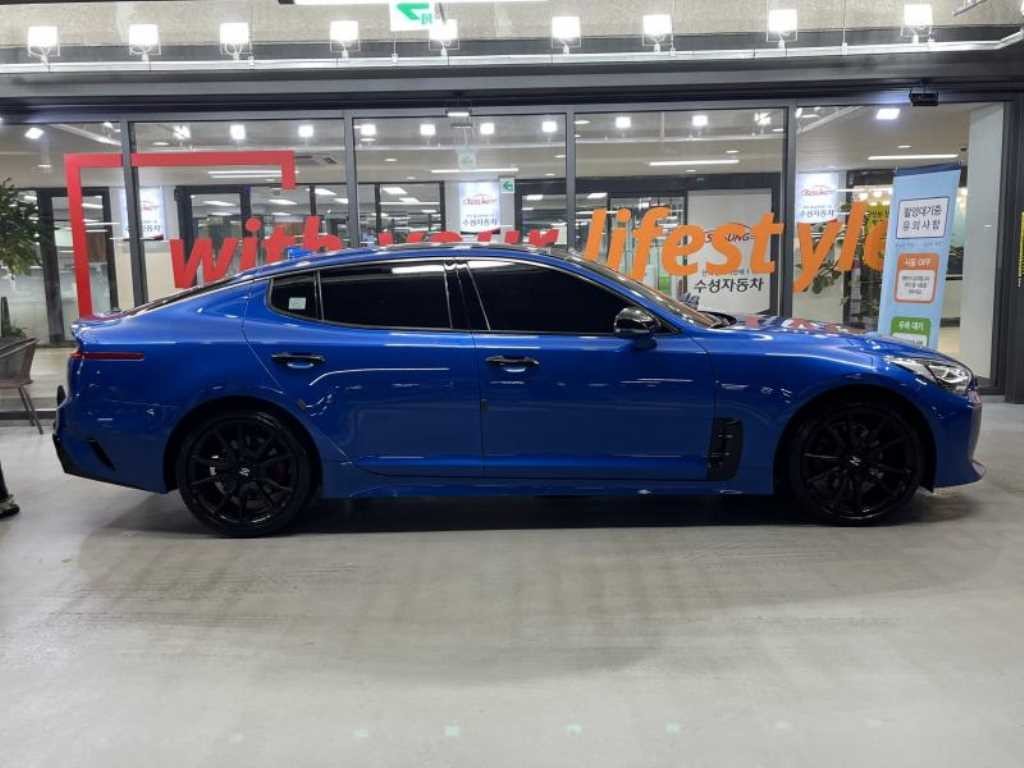 기아 스팅어 가솔린 2.0 터보 AWD 플래티넘 이미지 5