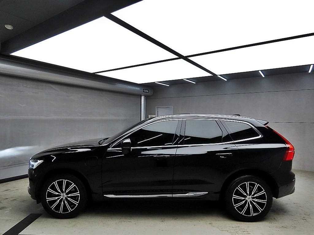 볼보 XC60 XC60(2세대) T8 AWD 인스크립션 이미지 4