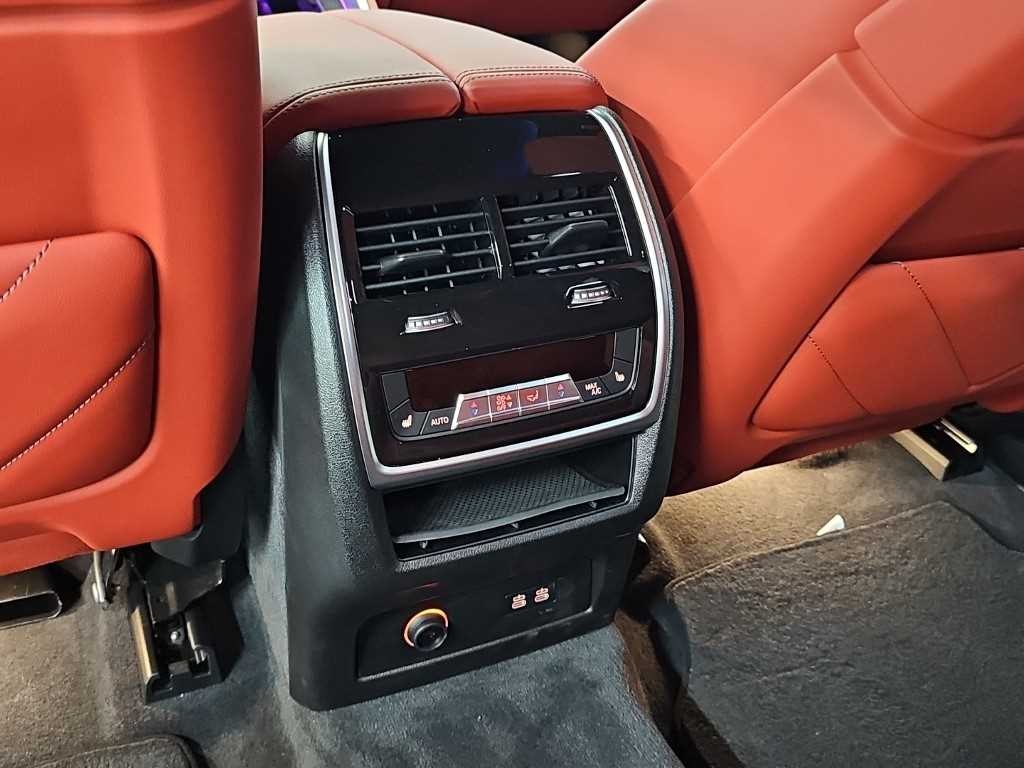 BMW XM XM (G09) 레이블 이미지 13