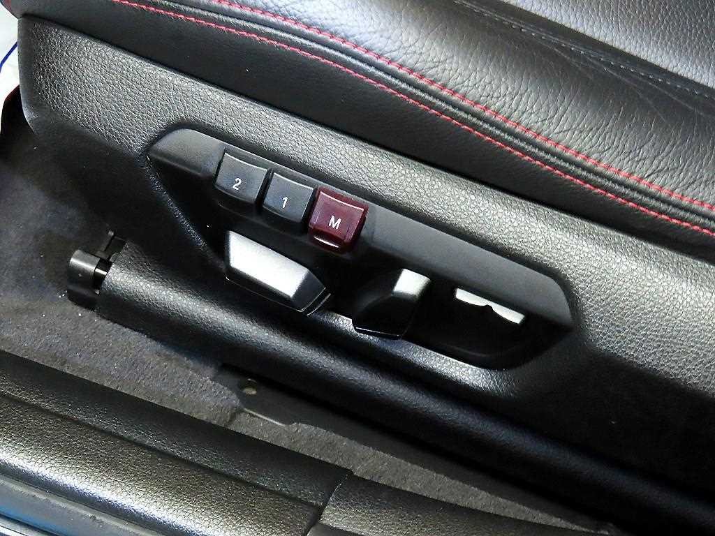 BMW 3시리즈 3시리즈 (F30) 320d 스포츠 이미지 13