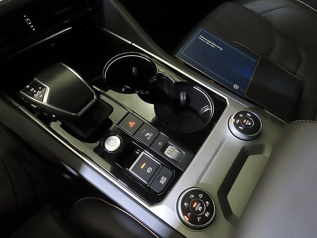 폭스바겐 투아렉 투아렉 3세대 3.0 TDI 프레스티지 이미지 12