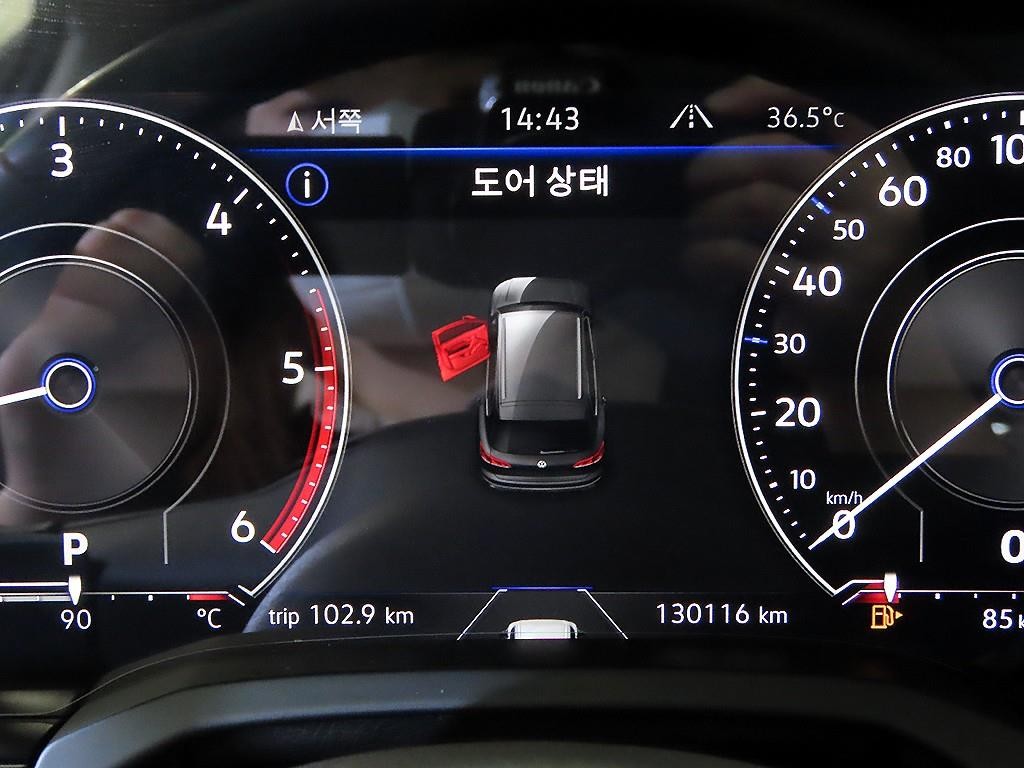 폭스바겐 투아렉 투아렉 3세대 3.0 TDI 프레스티지 이미지 9
