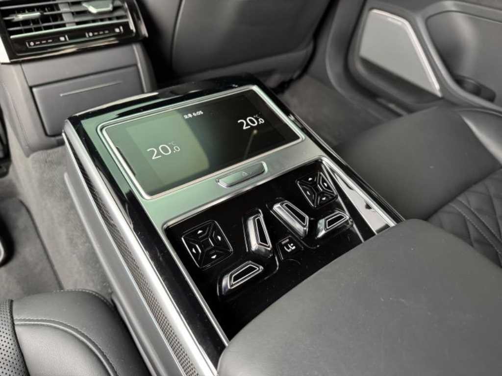 아우디 S8 S8 (D5) 4.0 TFSI 콰트로 LWB 이미지 13