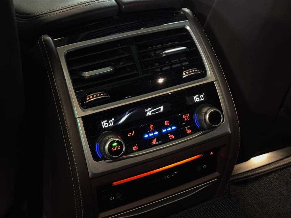 BMW 7시리즈 7시리즈 (G11) 740Li xDrive M SPORT 스포츠 이미지 12