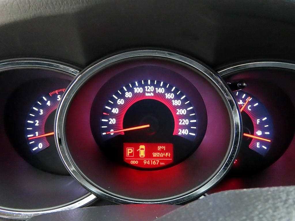 기아 쏘렌토 쏘렌토 R 디젤 2WD 2.0 TLX 최고급형 이미지 9