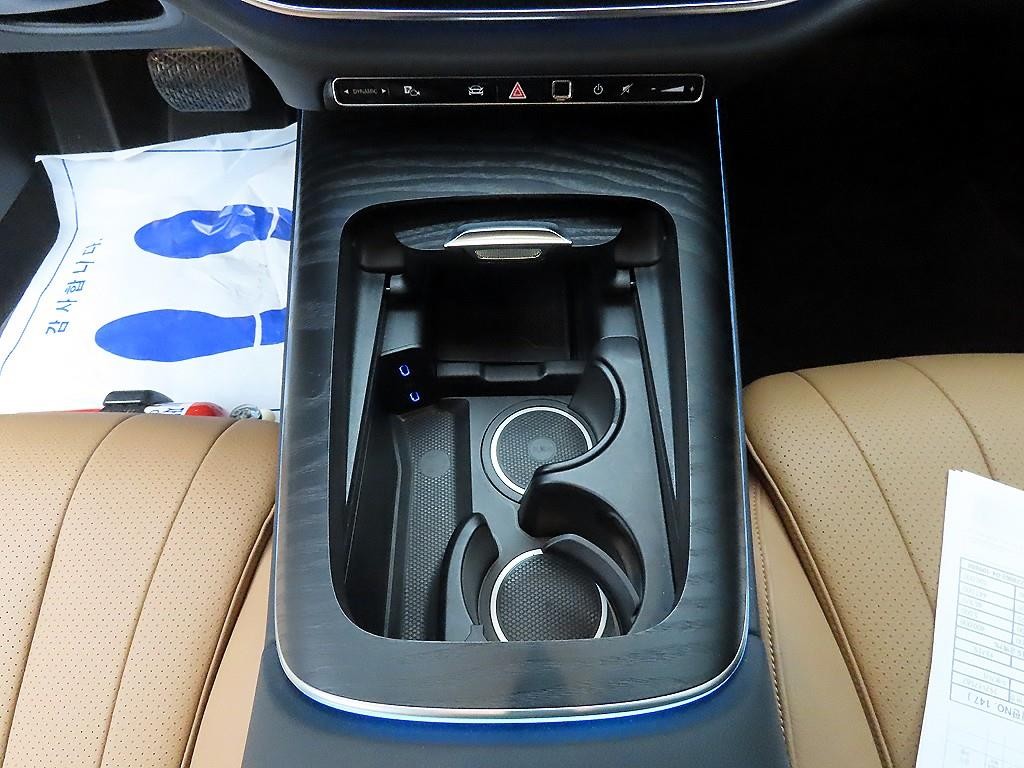 벤츠 E 클래스 E-클래스 W214 E200 아방가르드 이미지 13