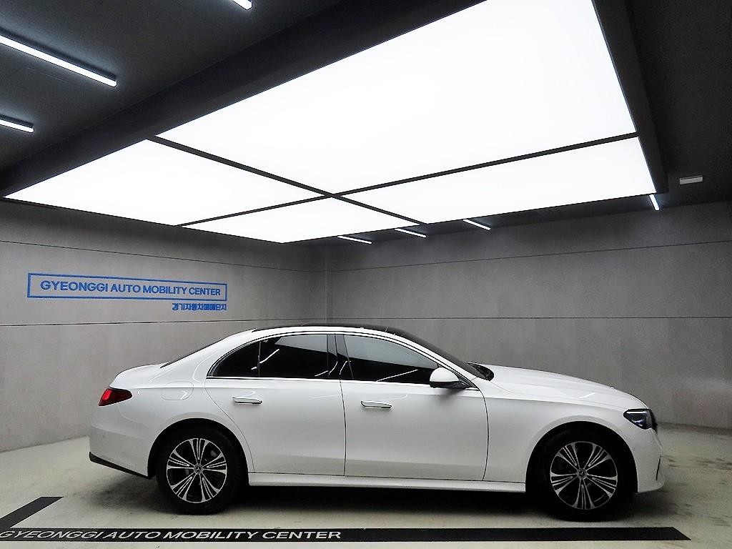 벤츠 E 클래스 E-클래스 W214 E200 아방가르드 이미지 2