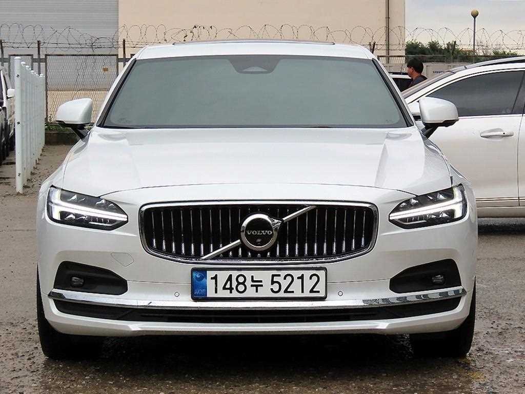 볼보 S90 B6 AWD 얼티메이트 브라이트 이미지 1
