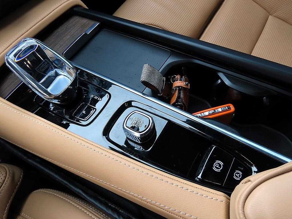 볼보 S90 B6 AWD 얼티메이트 브라이트 이미지 11