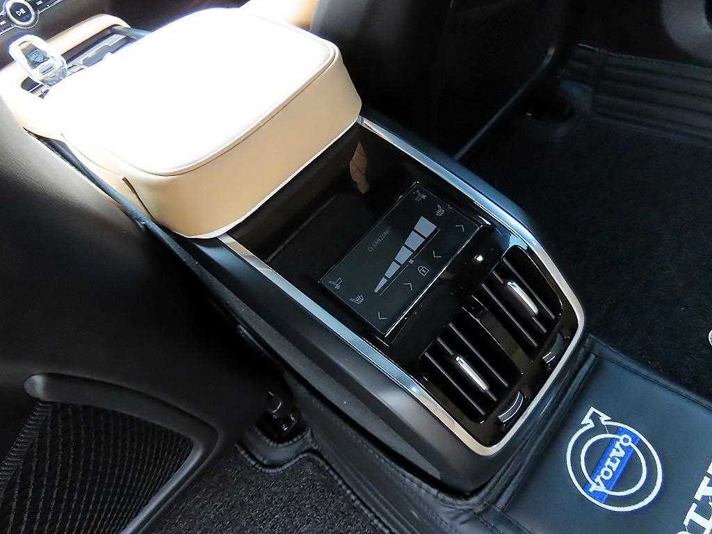 볼보 S90 B6 AWD 얼티메이트 브라이트 이미지 16
