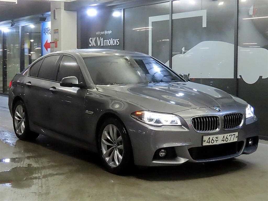 BMW 5시리즈 5시리즈 (F10) 520d M 에어로다이나믹 이미지 2