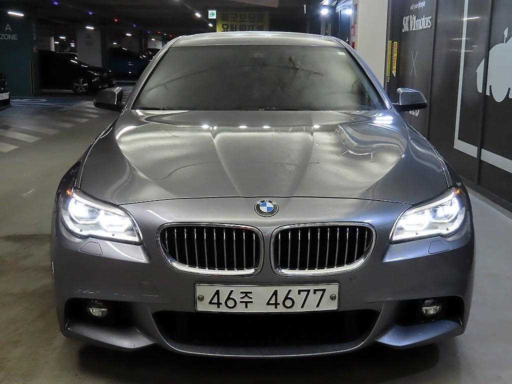 BMW 5시리즈 5시리즈 (F10) 520d M 에어로다이나믹 이미지 3
