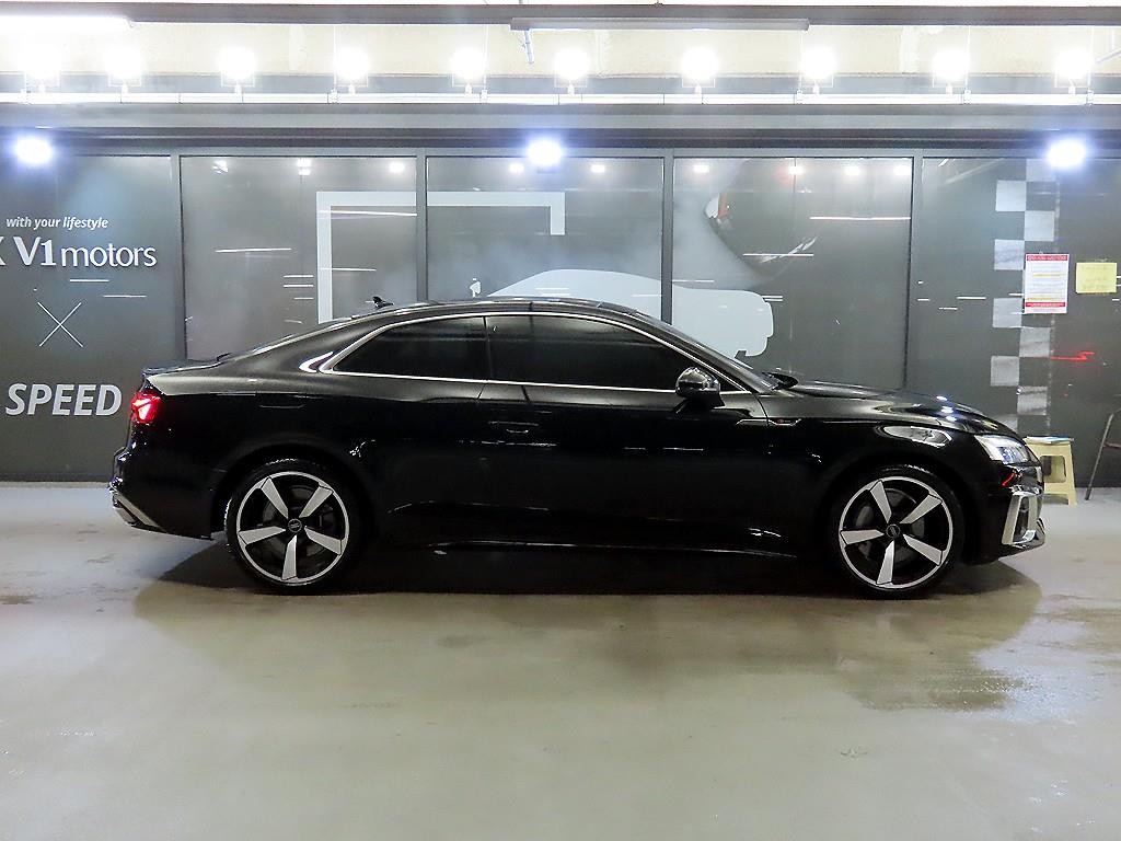 아우디 A5 A5 (F5) 45 TFSI 콰트로 프리미엄 쿠페 이미지 3