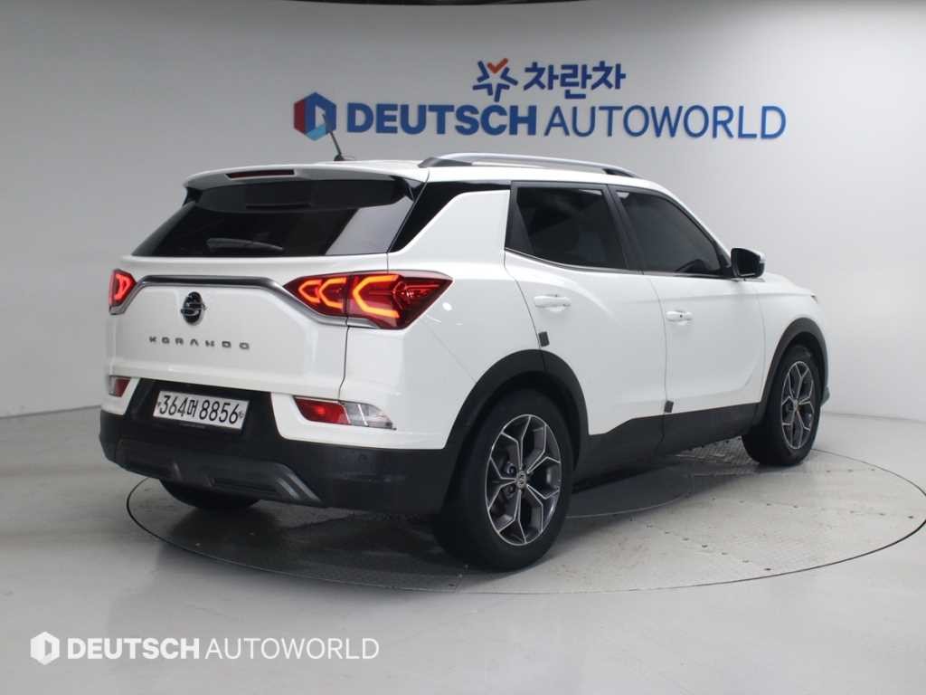 KG모빌리티(쌍용) 코란도 뷰티풀코란도 2WD 디젤 1.6 C7 이미지 2