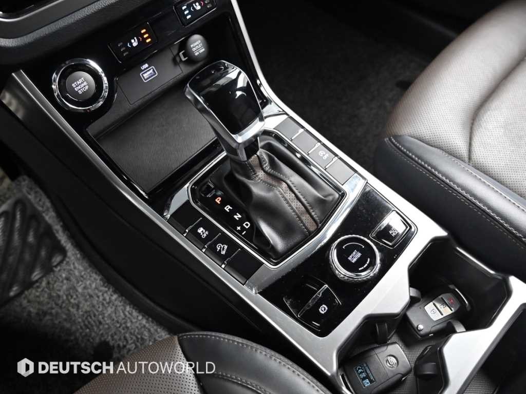 KG모빌리티(쌍용) 코란도 뷰티풀코란도 2WD 디젤 1.6 C7 이미지 9