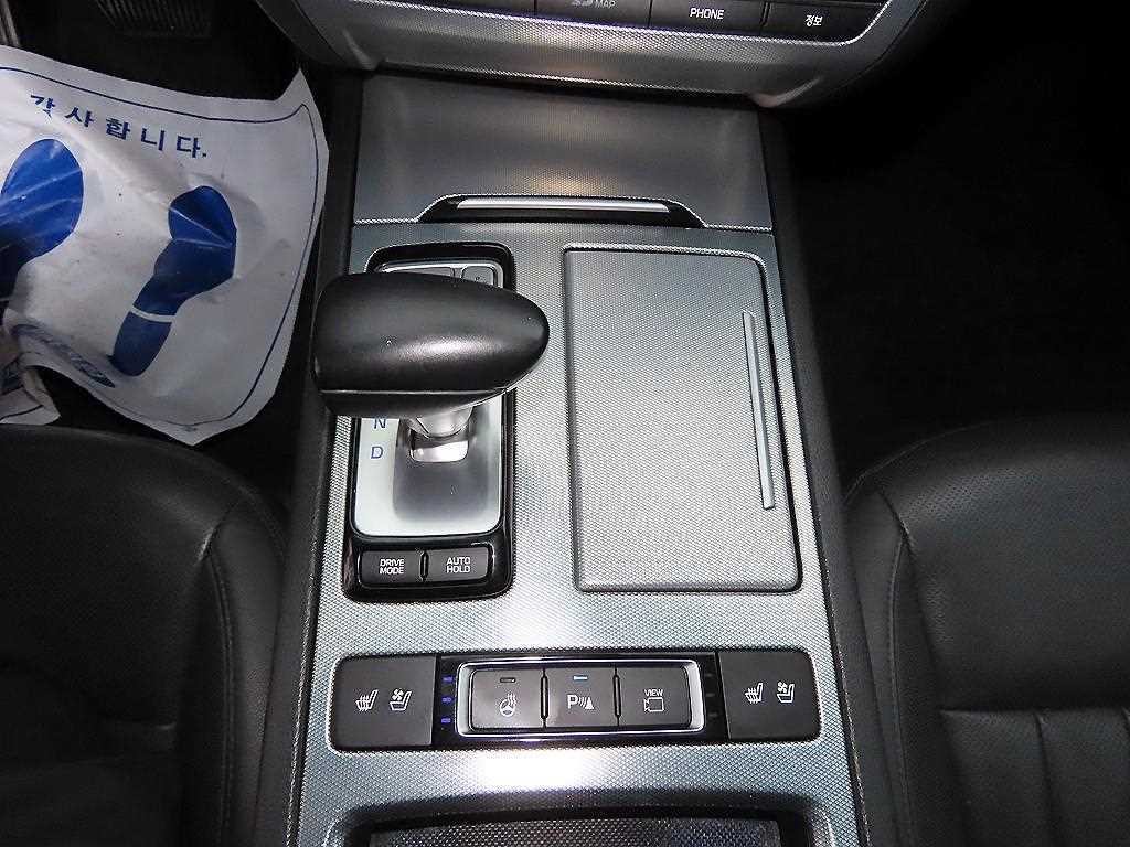 제네시스 G80 2.2D AWD 럭셔리 이미지 11
