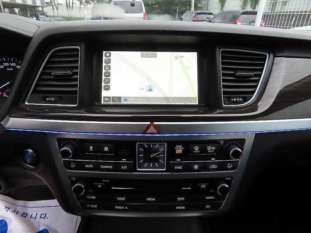 제네시스 G80 2.2D AWD 럭셔리 이미지 14