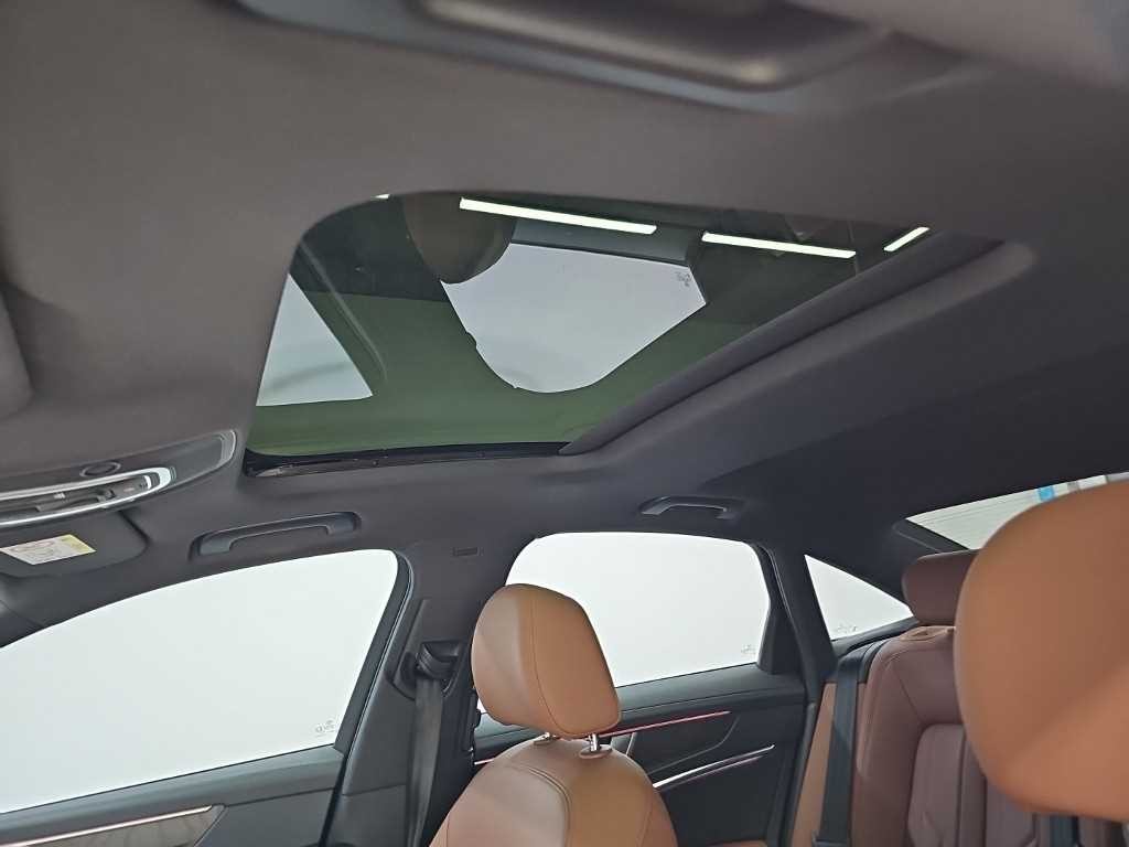 아우디 A6 A6 (C8) 45 TFSI 콰트로 프리미엄 이미지 14