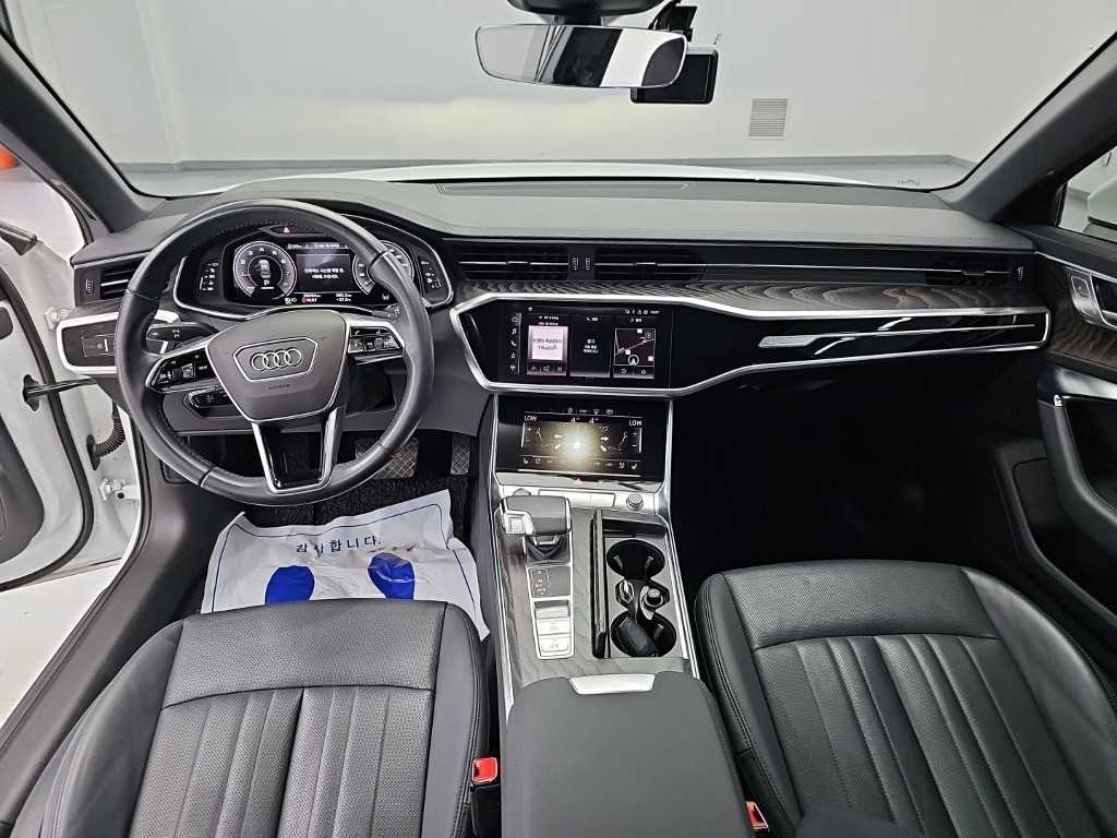 아우디 A6 A6 (C8) 45 TFSI 프리미엄 이미지 7